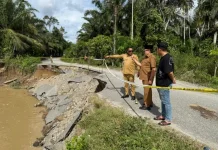 Erosi Krueng Lamie Ganggu Akses Warga, Pemkab Nagan Raya Siapkan Jalan Darurat