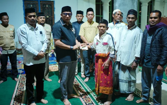 Pemkab Nagan Raya Salurkan Zakat Rp5,55 Miliar untuk Fakir dan Miskin
