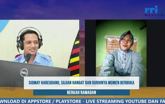 Penjualan Siomay Hareudang Menurun Selama Ramadan