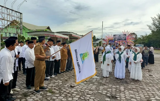 Bupati Simeulue Lepas Ribuan Peserta Pawai Tahun Baru Islam