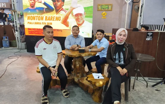 Trik Jitu MC Tetep Energik di Jam Kalong Pandu Acara Nobar Piala Dunia 2026
