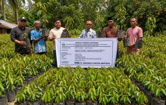 Masyarakat Dapat Bantuan Bibit Holtikultura di Aceh Jaya
