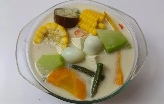 Resep Sayur Lodeh Telur Puyuh Gurih dan Enak