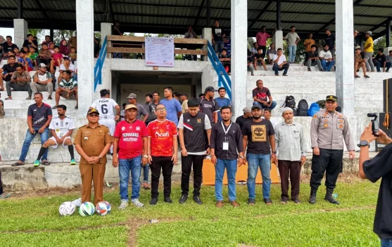 Ketua KONI Aceh Barat Buka Liga Silaturahmi Pemuda Kaway XVI