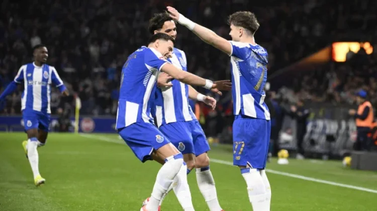 Kontroversi Penalti Warnai Kemenangan FC Porto atas Arouca
