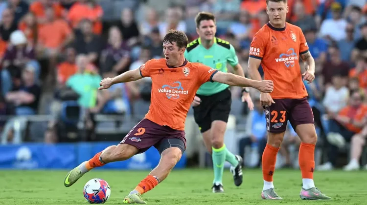 Brisbane Roar vs Perth Glory 1-1, Peluang Lolos Babak Final Terjaga