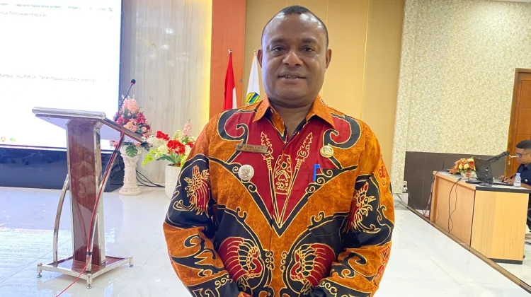 Kepala Distrik Kwamki Narama Tindak ASN Daerah Lain Masuk Struktur Kampung
