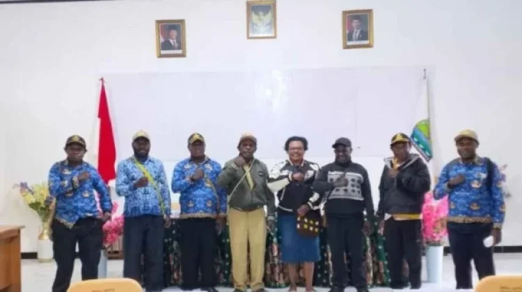 Bupati  Deiyai Tunjuk Gereja Katolik sebagai Panitia Obor Paskah Pemda 2026
