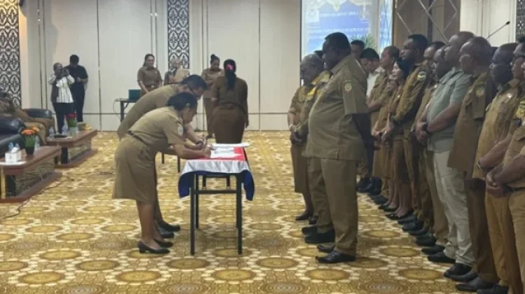 Pemkab Mimika kembali Melakukan Penataan Birokrasi Melalui Prosesi  Sertijab