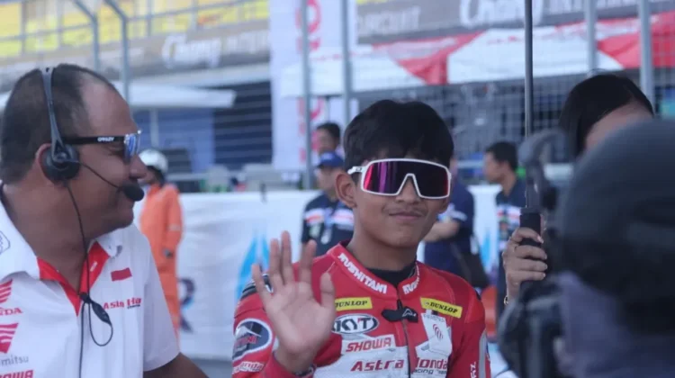 Veda Ega Pratama Cetak Sejarah di Moto3 Brasil 2026