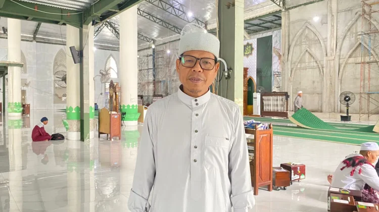 Imam Besar Masjid Agung Babul Salam Ajak Jamaah Ikuti Penetapan Pemerintah Soal Id