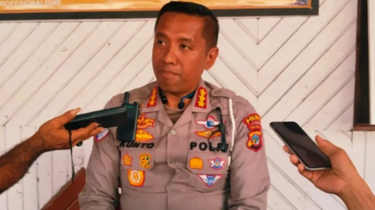 Edukasi Humanis Polisi Tekan Fatalitas Kecelakaan Papua Tengah