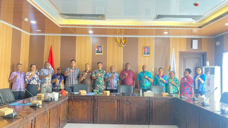 DMPK Mimika Bentuk Tim Khusus Evaluasi Kinerja Kepala Kampung