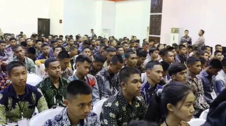 WFH Dinilai Bisa Hemat BBM tanpa Ganggu Produktivitas