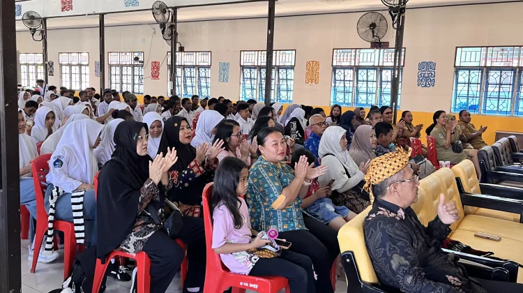 SMK Negeri 1 Nabire Peringati HUT ke-37