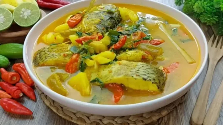 Ikan Kuah Kuning Lezat tanpa Bau Amis