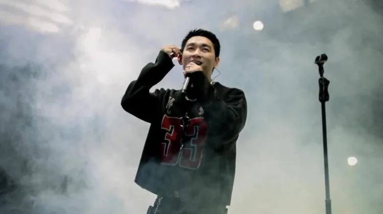 Lirik Lagu 'Jangan Paksa Rindu' (Beda) Ifan Seventeen