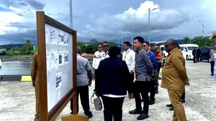 Ditengah Kunjungan Wapres, Pekerja Pelabuhan Nabire Soroti Keterbatasan Dermaga