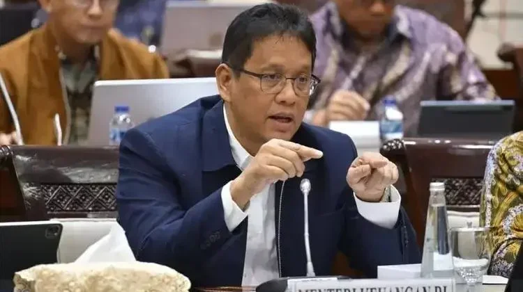 Menkeu Yakin IHSG Tembus 10.000 Meski Sempat Anjlok