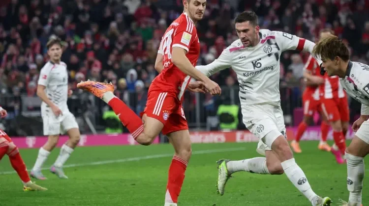 Line Up Mainz vs Bayern München Pekan 31 Bundesliga: Rotasi Bayern Jadi Sorotan