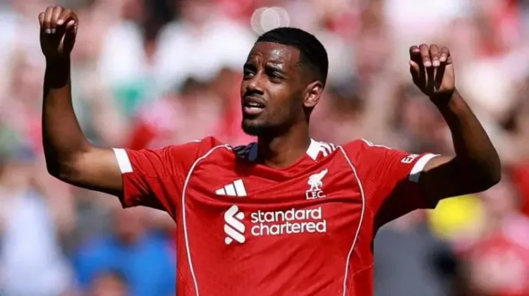 Isak Bersinar, Liverpool Kalahkan Palace 3-1 di Anfield