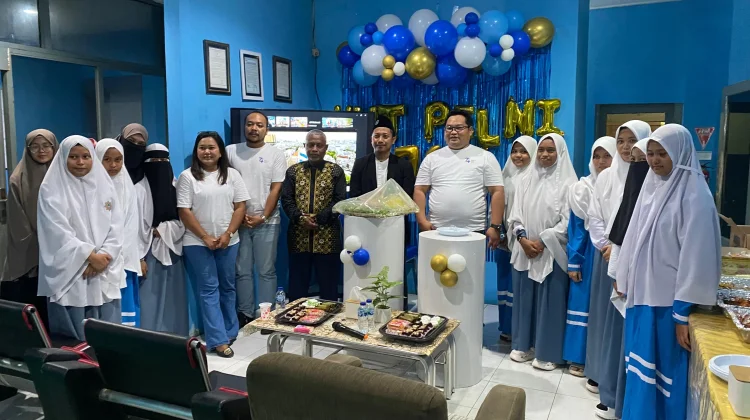 Tasyukuran HUT Pelni Ke-74, Pelni Nabire Santuni Anak Yatim Hidayatullah