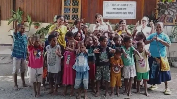 Anak-Anak Tunawisma di Kabupaten Nabire Butuh Perhatian Serius  Semua Pihak