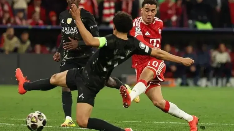 Line Up Bayern vs PSG: Duel Panas Liga Champions
