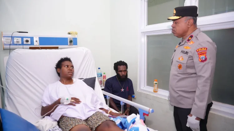 Kapolda Kunjungi Korban Penembakan di Tembagapura, Tekankan Edukasi ke Pendulang