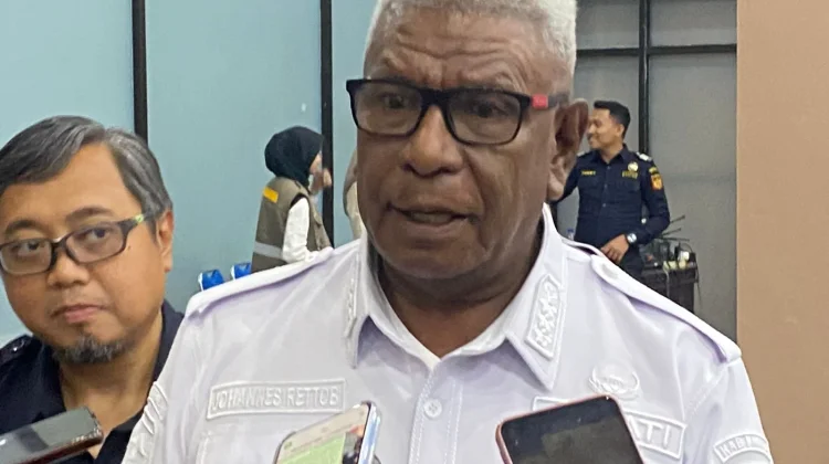 Bupati Mimika Tegaskan Pelaku Buang Sampah Sembarangan Akan Ditindak