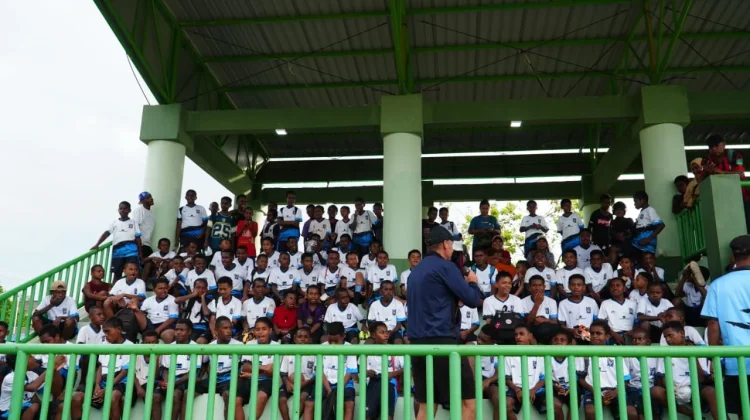 PTFI & PFA Komitmen Lahirkan Bintang Sepak Bola Papua, 294 Anak Ikut Seleksi di Nabire