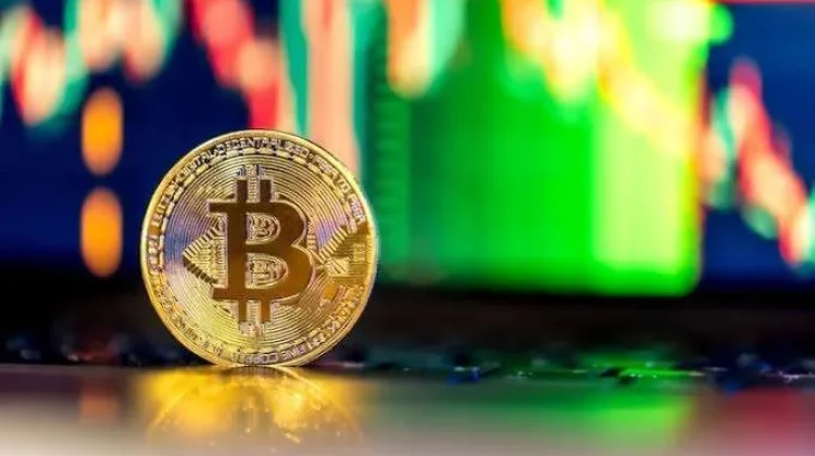 Bitcoin Melemah Jelang Iduladha, Volatilitas Kripto Sentuh Level Terendah