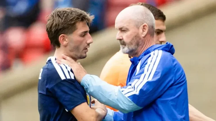 Billy Gilmour Cedera, Skotlandia Kehilangan Pilar di Piala Dunia