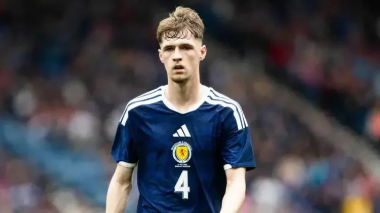 Tyler Fletcher Debut di Skotlandia Gantikan Billy Gilmour