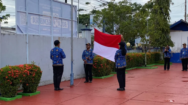 Gerimis Tak Surutkan Semangat RRI Nabire Gelar Upacara Hari Lahir Pancasila 2026