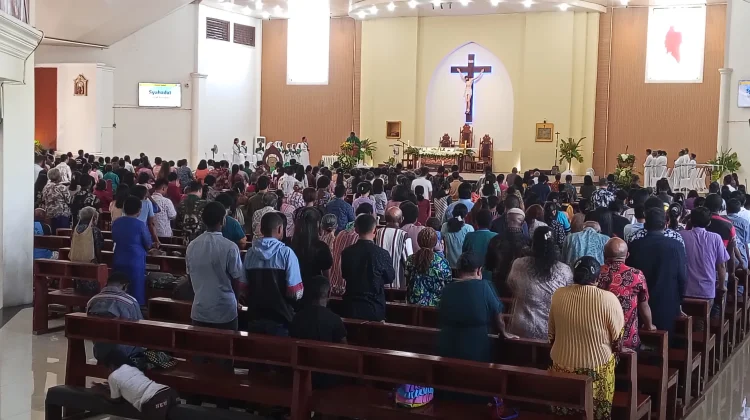 Umat Katolik Diajak Membangun Relasi Dengan Allah agar Tidak Jatuh Kedalam Dosa
