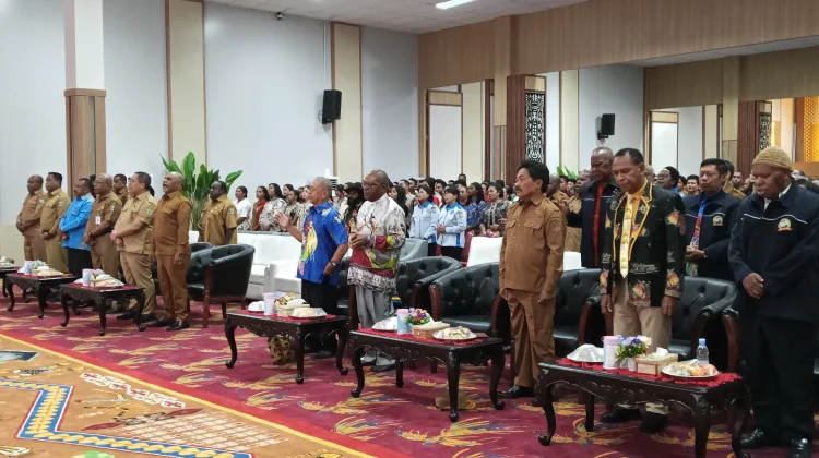 Pemprov PT  Gelar Ibadah Oikumene ASN, Non ASN dan Pelepasan Kontingen Pesparawi