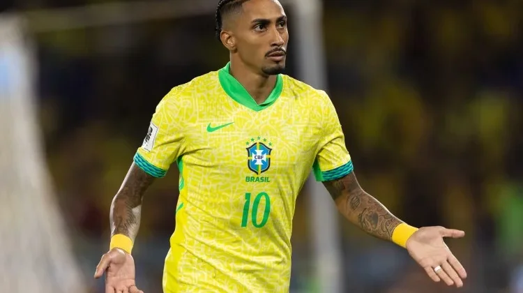 Cedera Raphinha Bikin Brasil Cemas di Piala Dunia 2026