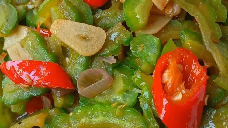 Tips Mengelola Sayur Pare agar Tidak Pahit dan Bau