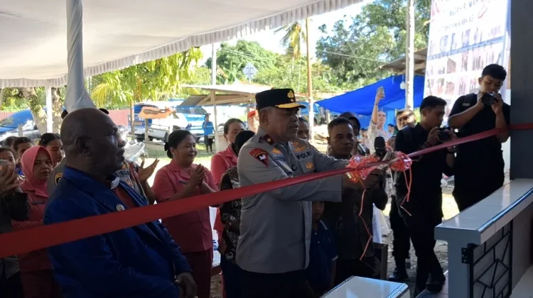 Dari Rumah Reyot Menjadi Hunian Layak, Kado Hari Bhayangkara untuk Warga Nabire