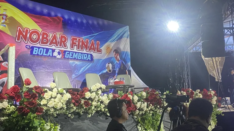 Nobar Final Piala Dunia Jadi Pesta Rakyat HUT Ke-4 Papua Tengah