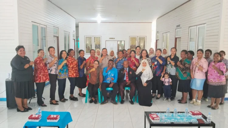 Ibadah DWP Kabupaten Nabire: Firman Tuhan Mengajak Ibu-Ibu Memberikan yang Terbaik