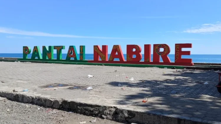 Pantai Nabire Ikon Wisata Utama di Pusat Kota Nabire Butuh Perhatian Semua Pihak