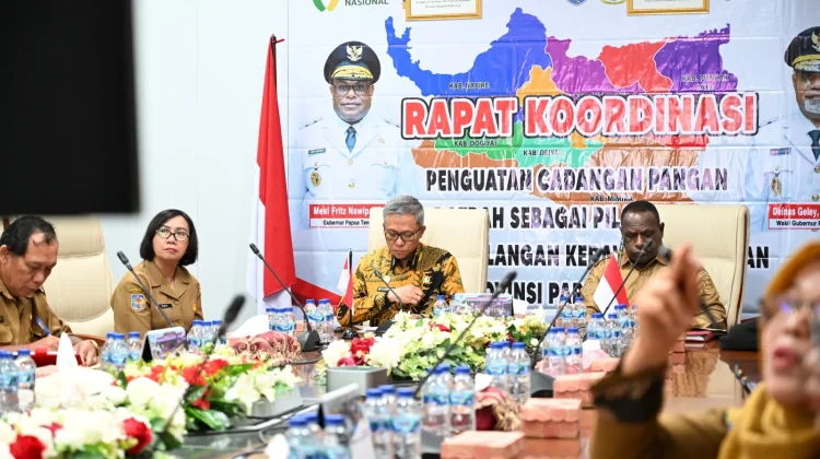 Pemprov PT Minta Pemkab Menyelenggarakan  cadangan pangan daerah secara serius
