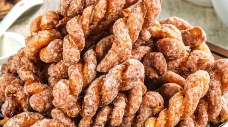 Kue Putar, Jajanan Tradisional yang Tetap Digemari dari Generasi ke Generasi.
