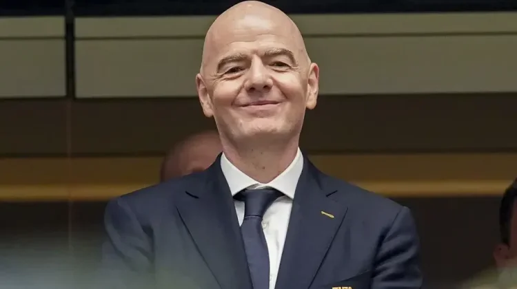 Penolakan terhadap Rencana FIFA Menguat, Tiga Konfederasi Bersatu