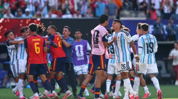FIFA Dakwa Argentina Usai Kericuhan Final Piala Dunia 2026