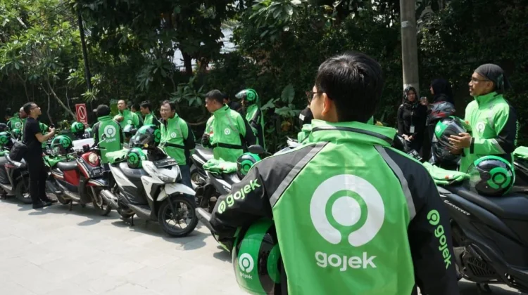 Kemenhub Siapkan Aturan Titik Jemput Ojol di Simpul Transportasi