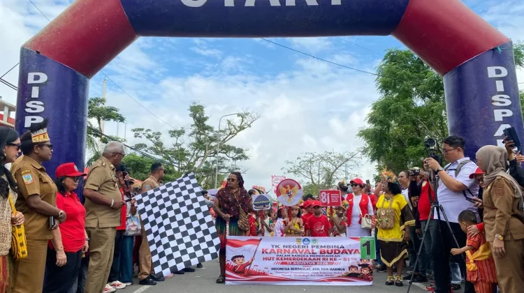 Karnaval Pelajar Mimika, 130 Sekolah Pamerkan Kreativitas Sambut HUT RI Ke-81