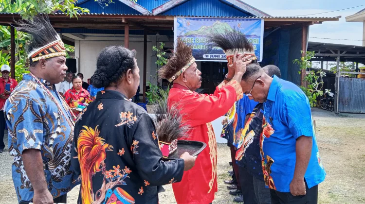 Pengurus IKKBN Rayon Supiori Kabupaten Nabire Resmi Dikukuhkan